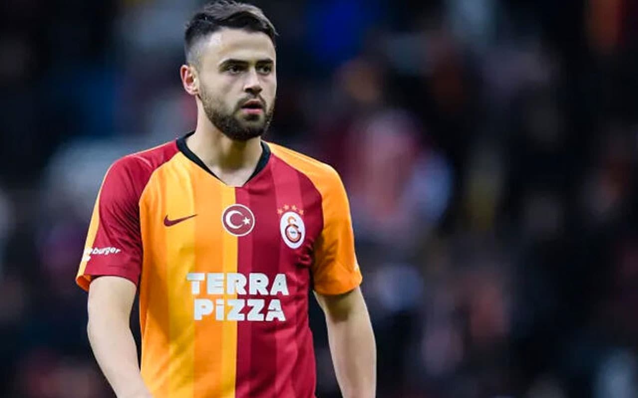Galatasaray'dan ayr�l�yor