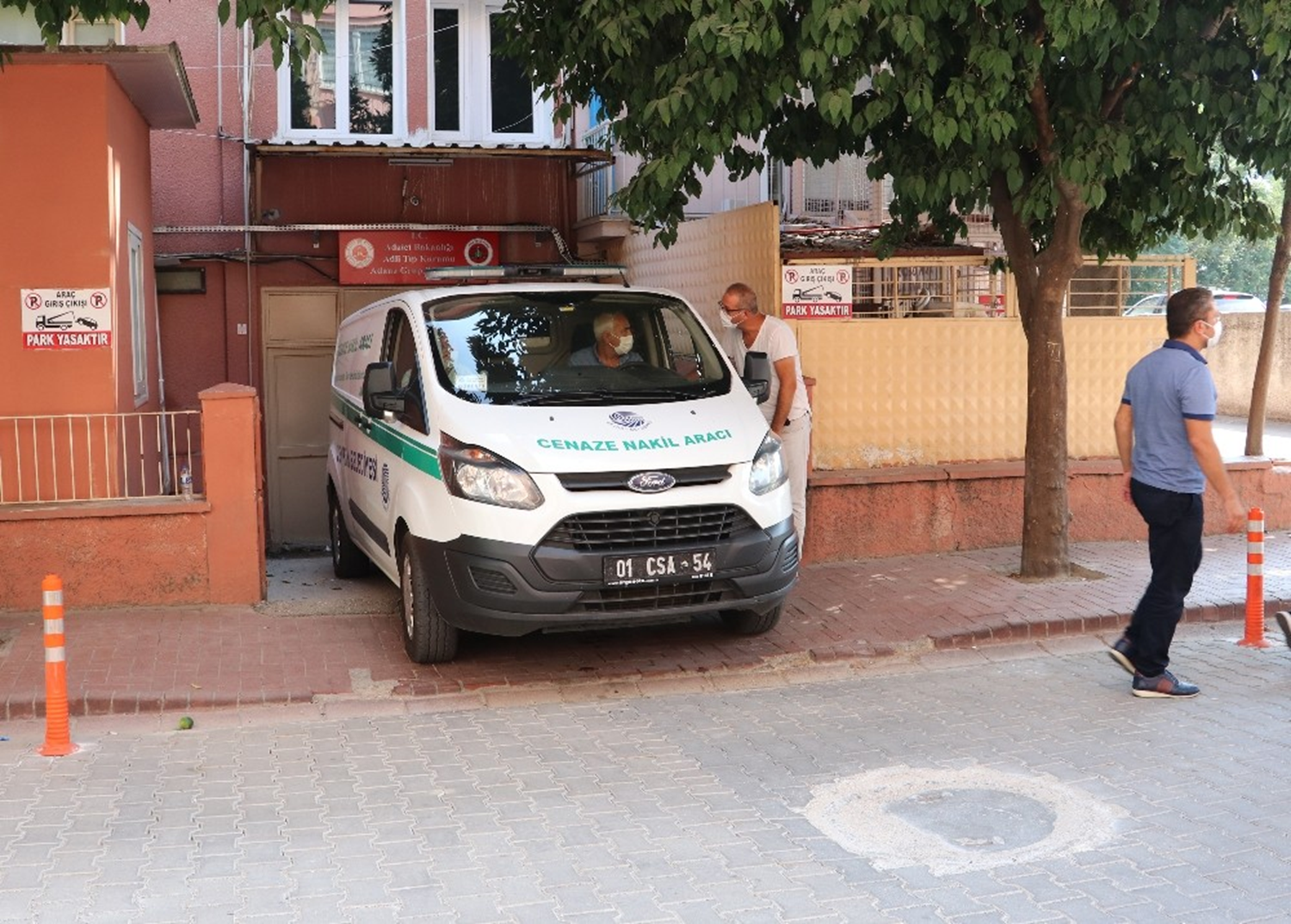 Korkun� olay! 7 ya��ndaki Mira� ar� sokmas� sonucu hayat�n� kaybetti