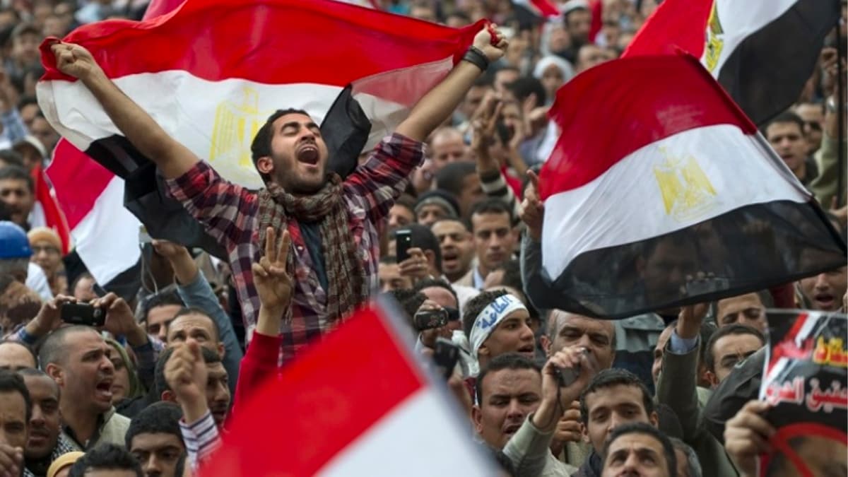 M�s�r'daki protestolara bir destek daha! 'Diktat�r Sisi'ye kar��...'