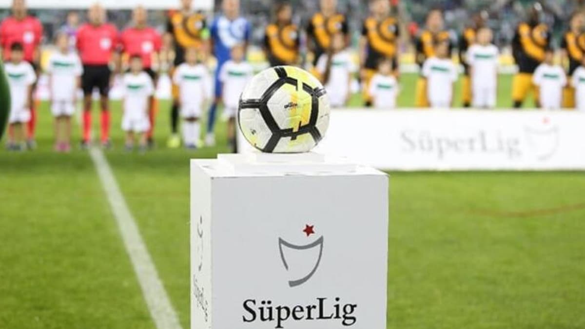 S�per Lig'de puan durumu ve 3. haftan�n program�
