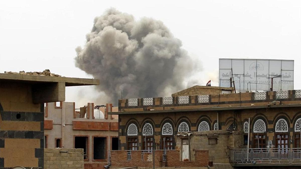 Yemen'de siviller bombaland: 16 kii yaral