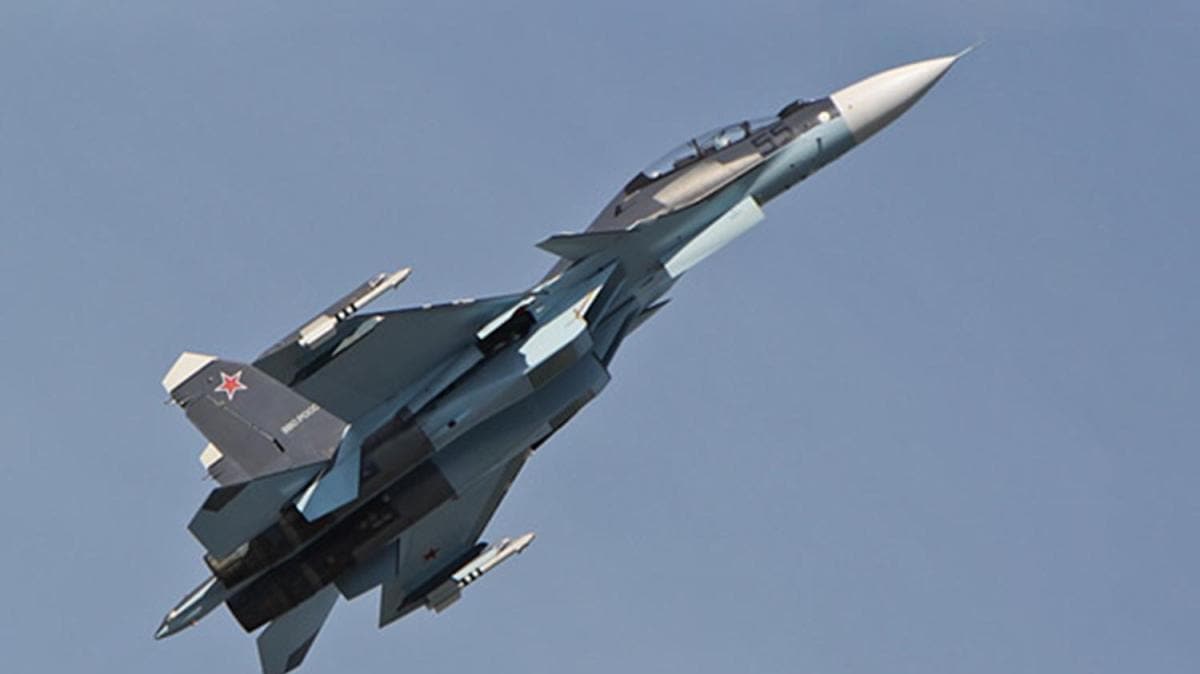 Rusya'da den Su-35 sava uan yanllkla vurdular!