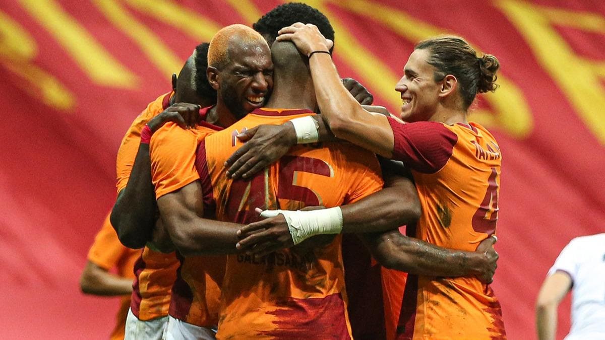 Galatasaray Hrvatlar 2 golle ykt