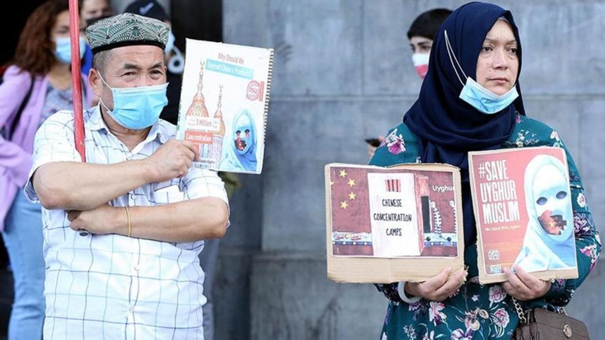 in 3 ylda Uygurlara ait 8 bin 500 dini mekan yok etti