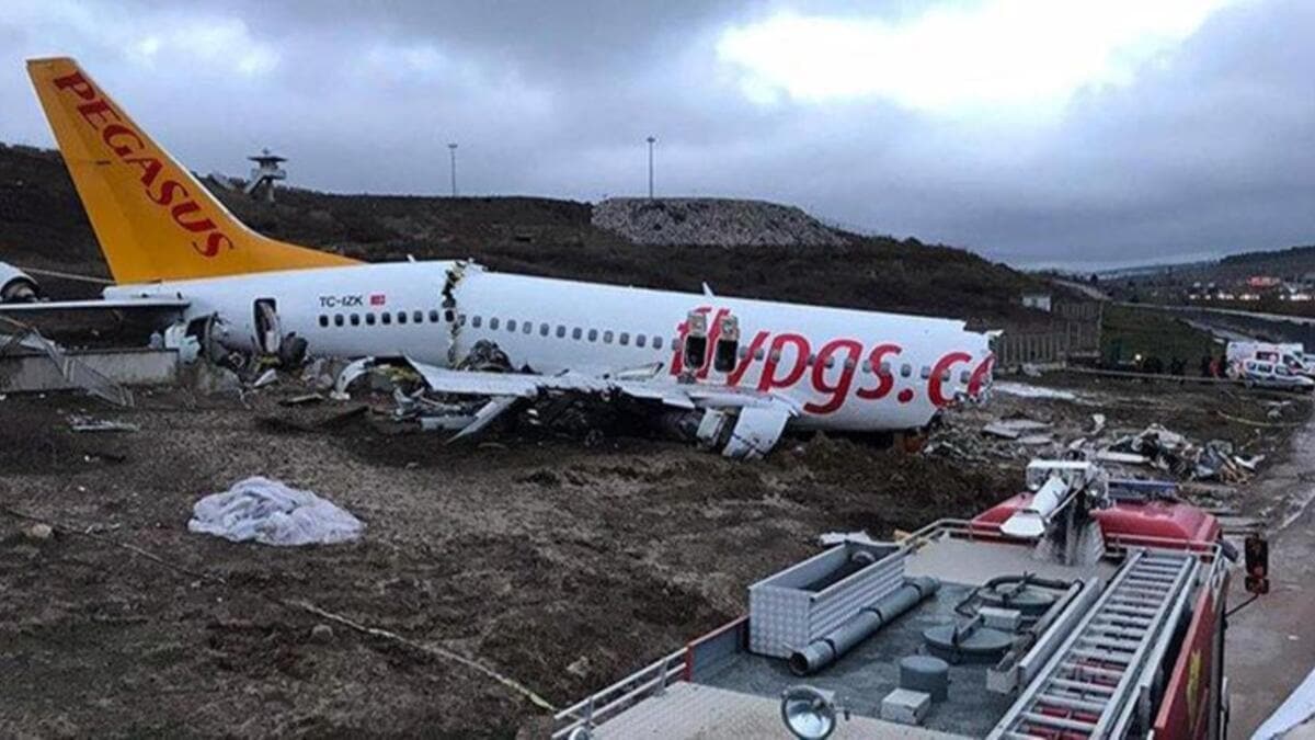 stanbul'daki uak kazas: Pilotun ev hapsi kaldrld