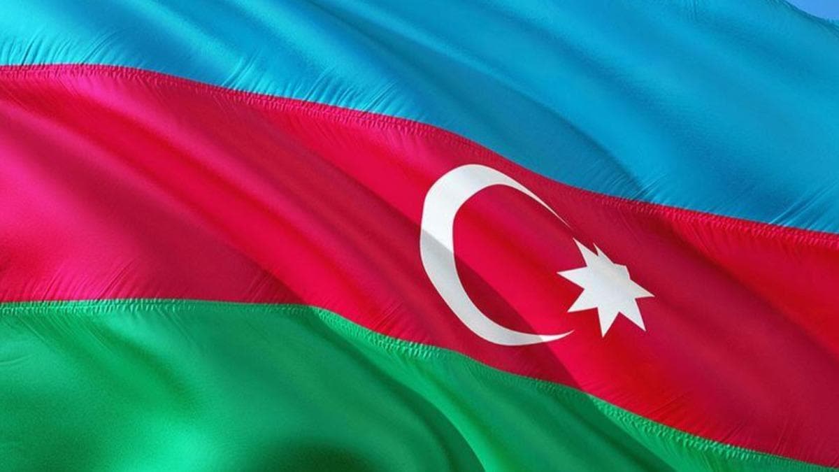 Azerbaycan'dan, Adere'deki Ermeni askeri birliinin komutasna ''teslim olun'' ars