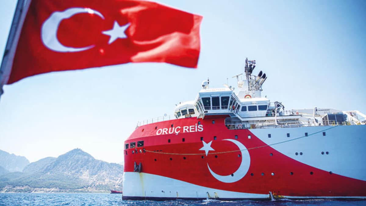 Oru� Reis, Antalya Liman�'ndan ayr�ld�