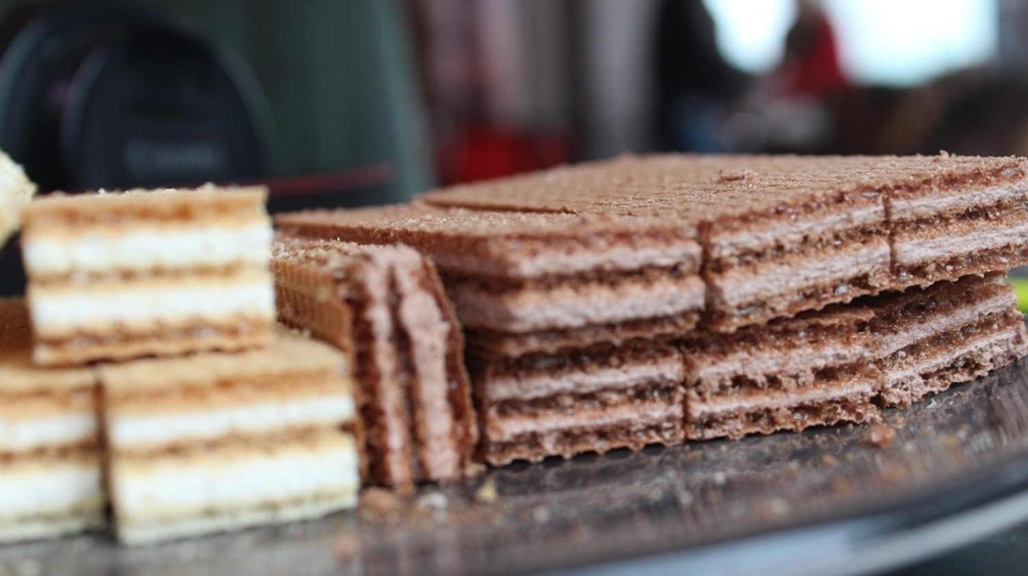 45 y�ll�k kal�plarla ve �zel tarifle insanlar� '�ocuklu�una' g�t�r�yor