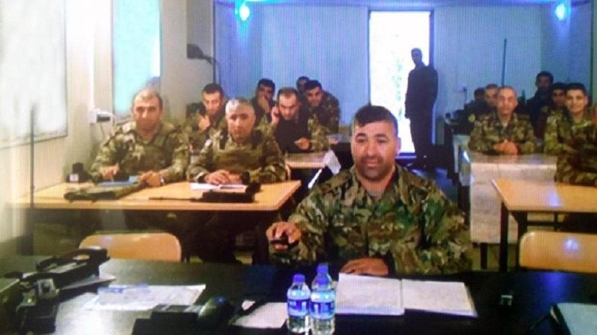 Azerbaycan ordusu harekat merkezinden fotoraf paylat