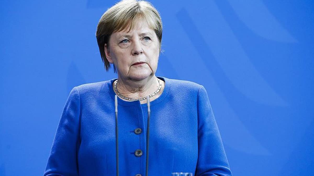 Merkel koronavir�s vakalar�n�n artmas�ndan endi�eli