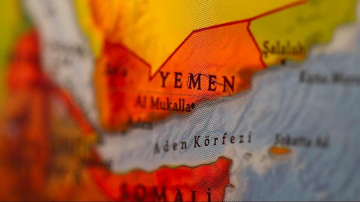 Yemen'de BAE destekli glerin hapishanede tuttuu kiilerin akbeti iin eylem dzenlendi