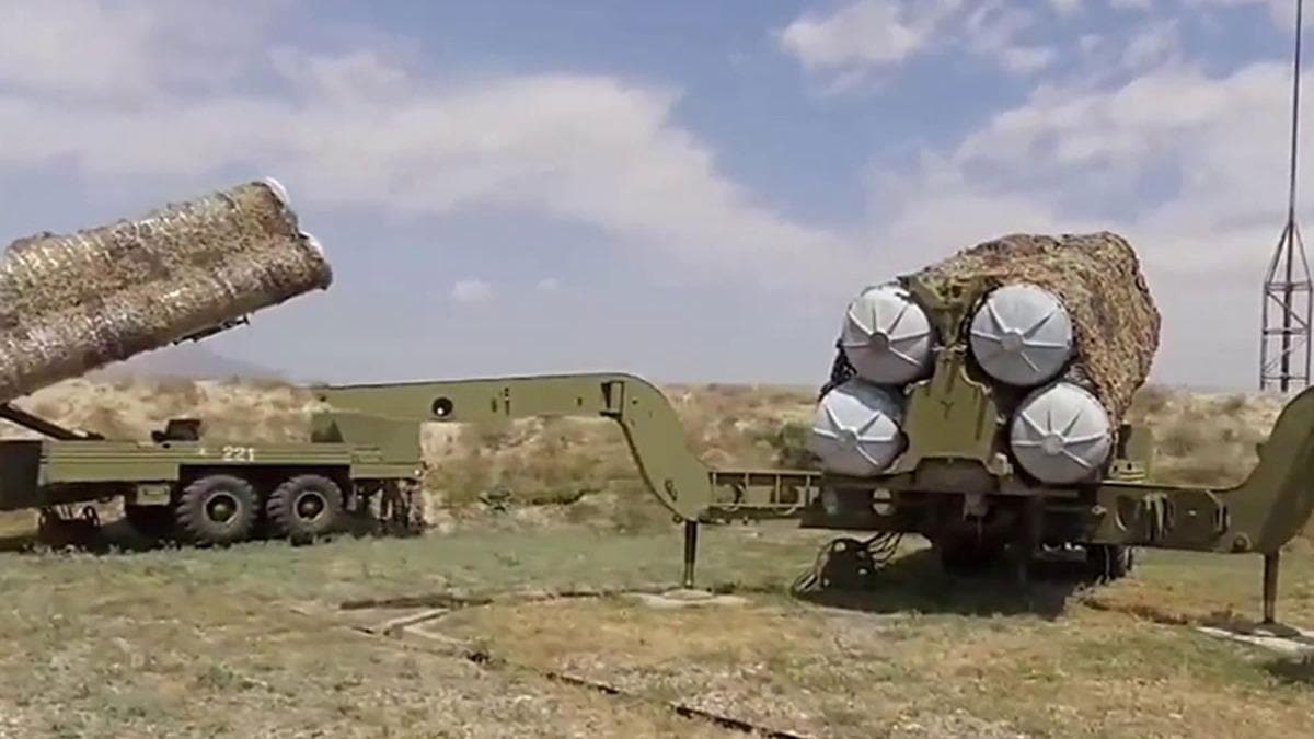 Azerbaycan: Ermenistan S-300 fze sistemlerini harekete geirdi