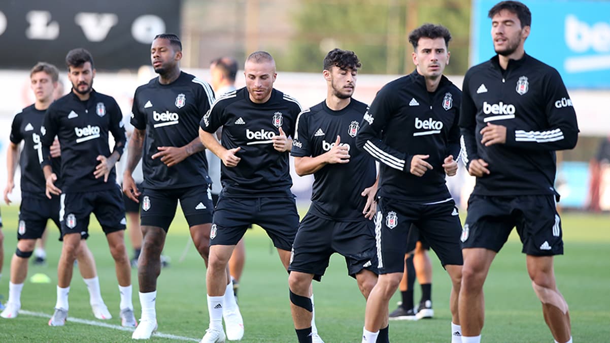 Be�ikta�'ta 5 futbolcu g�nderilecek