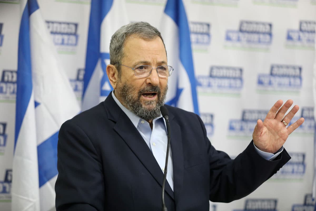 �srail eski Ba�bakan� Ehud Barak: Netanyahu bir diktat�r