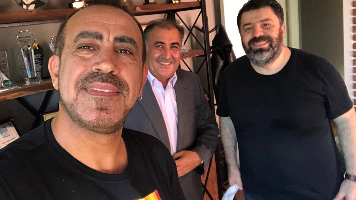 Ahbap Ba�kan� Haluk Levent'ten �ehitlere b�y�k vefa