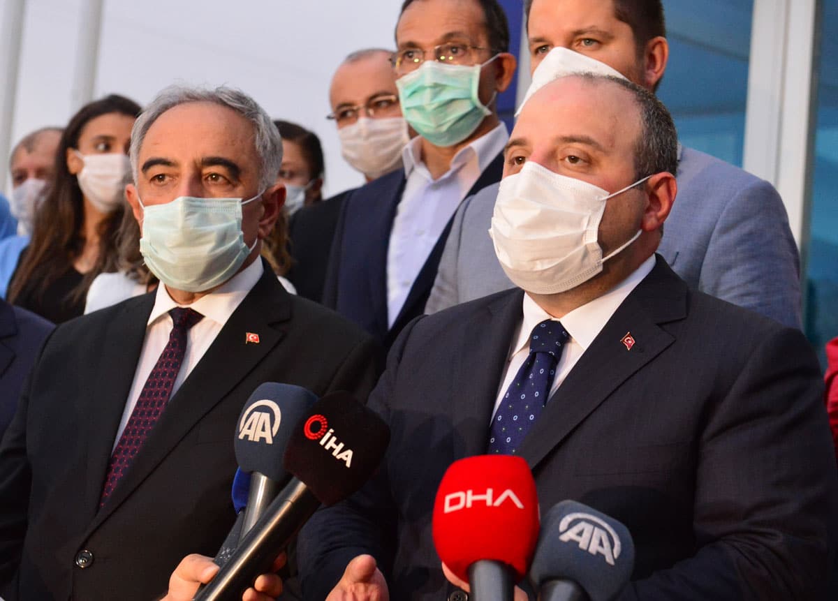 Bakan Varank duyurdu: Kal�c� �s kuruyoruz