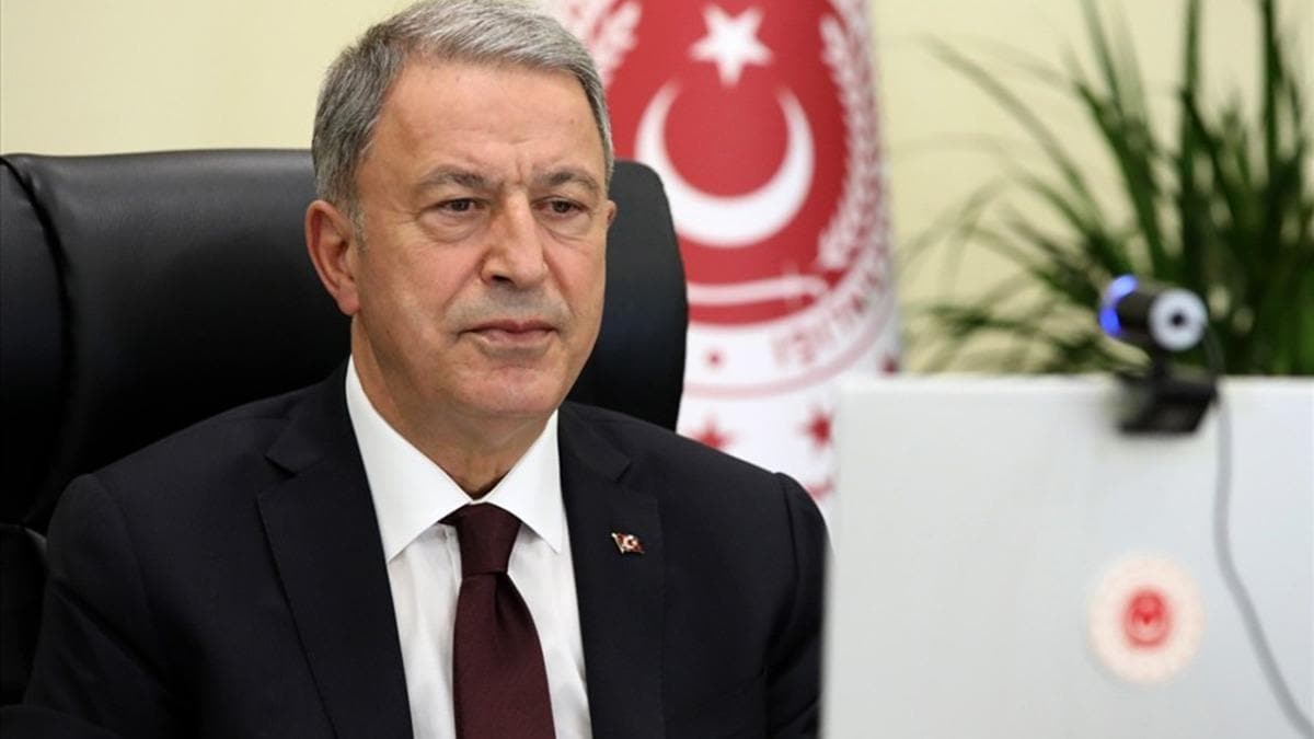Bakan Akar: Bu tr iddialar, ne gereki ne de adildir