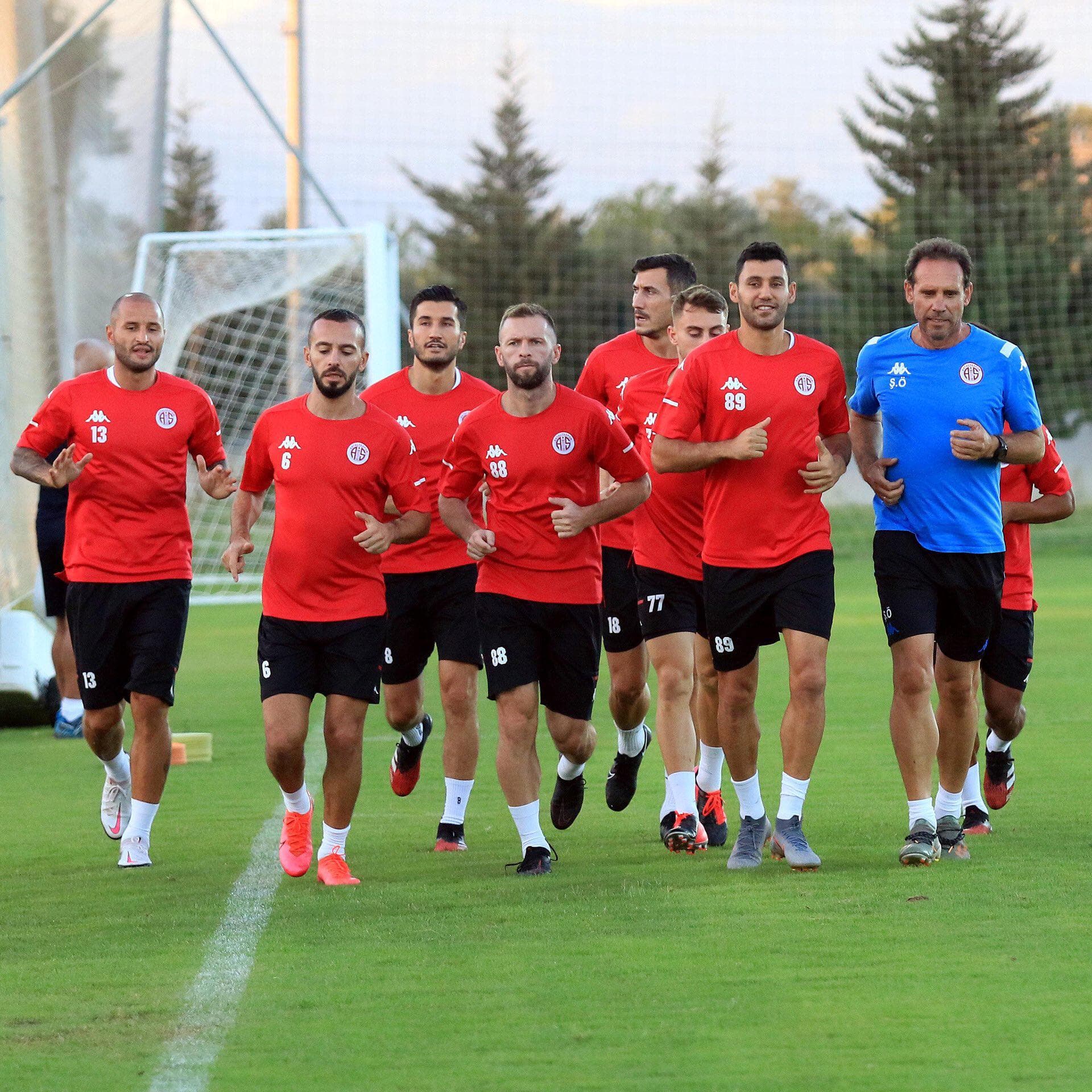 Yeni Malatyaspor ma�� �ncesi Antalyaspor'da 3 eksik