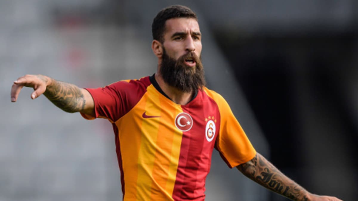 Galatasarayl� futbolcu Jimmy Durmaz 1 y�ll���na Fatih Karag�mr�k'te