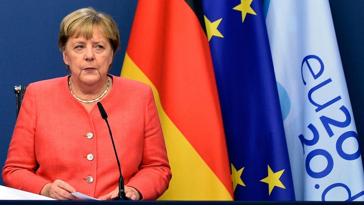 Merkel: AB ile Trkiye, vize serbestisi konusunu grecek