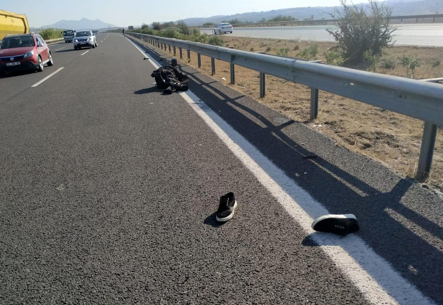 Adana'da trafik kazas�: Astsubay �avu� hayat�n� kaybetti
