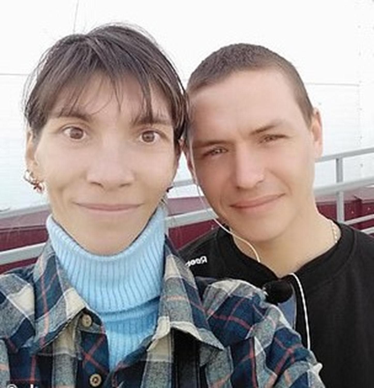 Rusya'da kan donduran olay! Damat, d���nde gelini d�verek �ld�rd�, ard�ndan u�urumdan att�