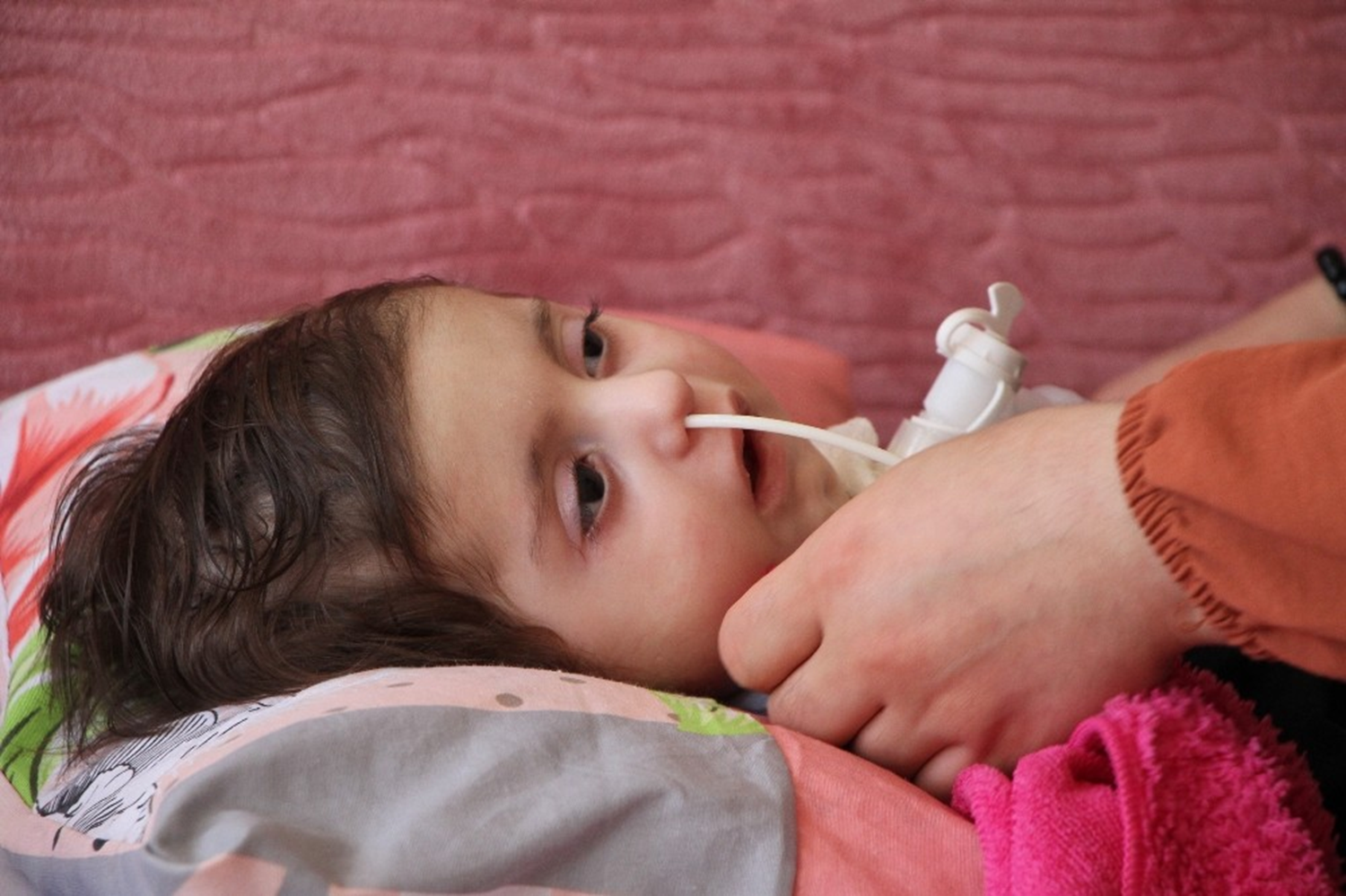 SMA hastas� Efe bebek uzanacak yard�m elini bekliyor