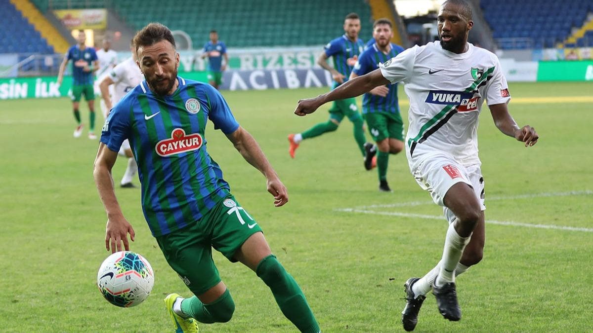 Rizespor'dan Vetrih ve Orhan Ovackl'ya veda
