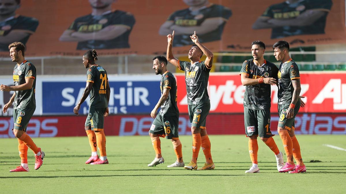 Alanyaspor 1,5 milyon euroya lider!