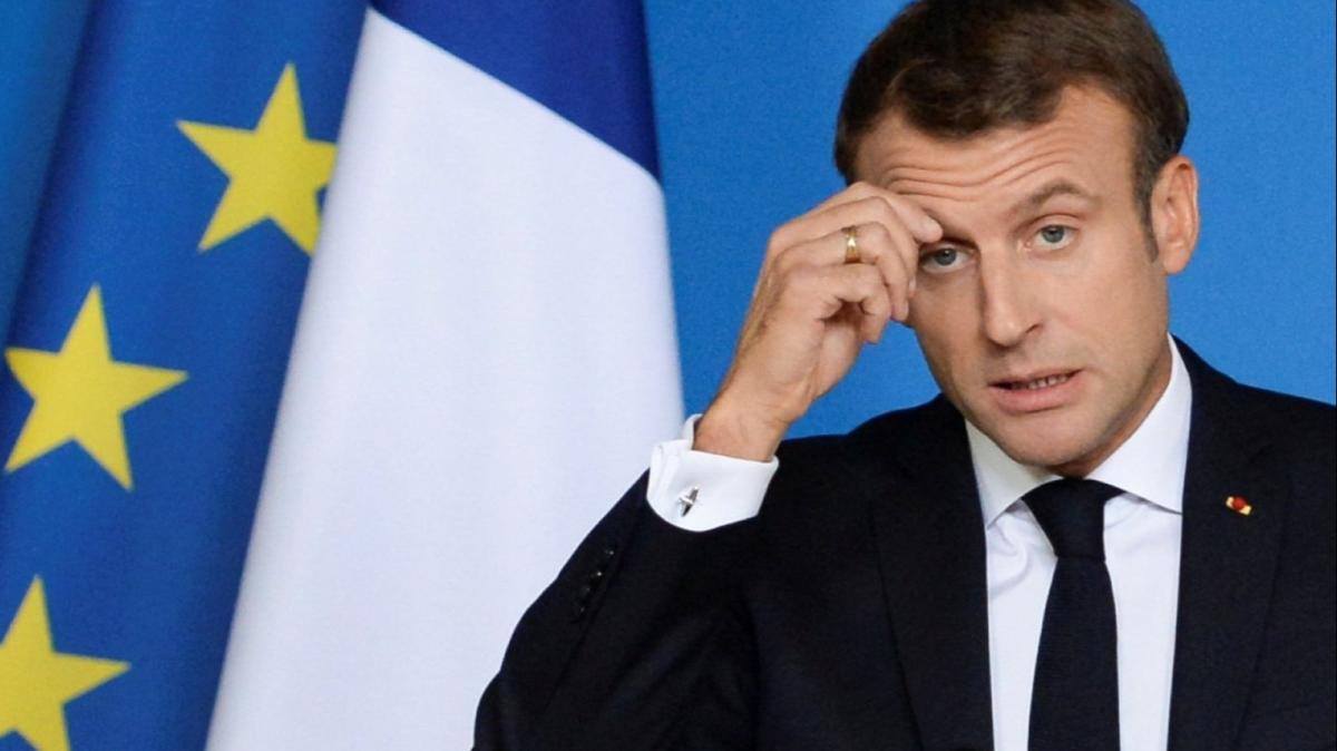 Macron'a yzde 61 oku: Koronavirs kriziyle baa kamad 