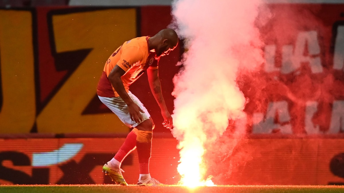 Tahkim Kurulu, Galatasaray'a verilen 34 bin 500 TL'lik para cezas�n� onad�