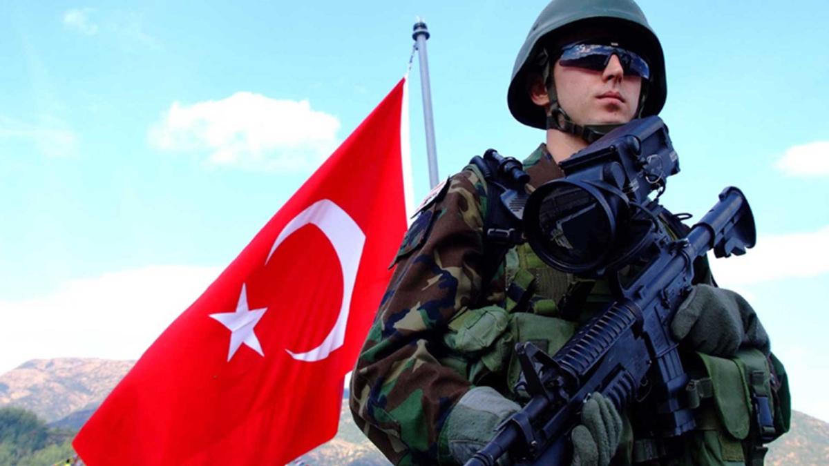 Trk askerinin grev sresi uzatld: Karar Resmi Gazete'de