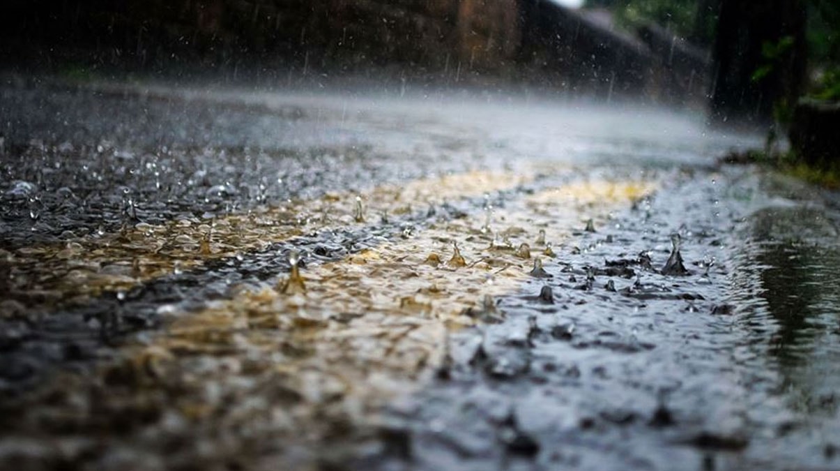 Meteoroloji uyard�! Kuvvetli sa�anak geliyor