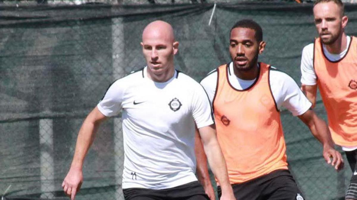 Altay'da Blagojevic ve Amorim kayp!