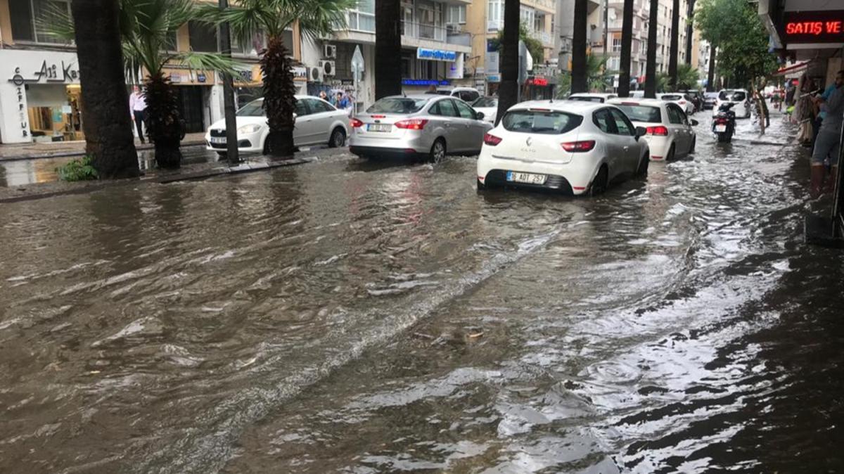 zmir'de etkili olan saanak ya yollar gle evirdi