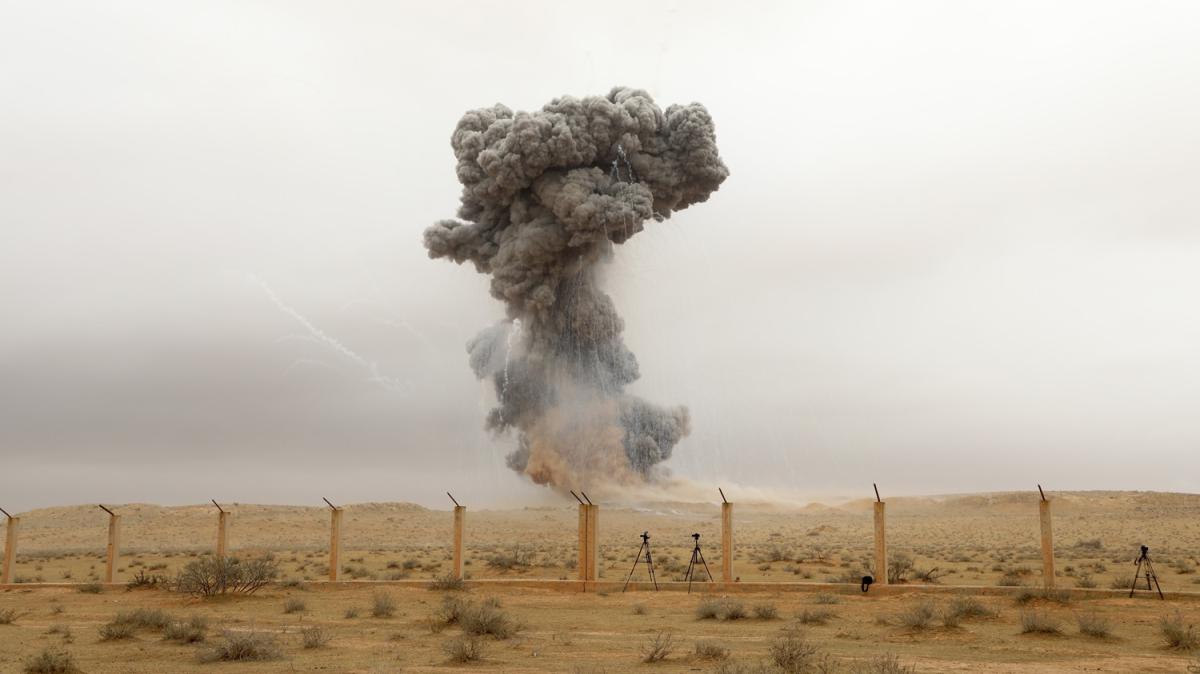 Libya ordusu Hafter milislerine ait 22 ton patlamam mhimmat imha etti