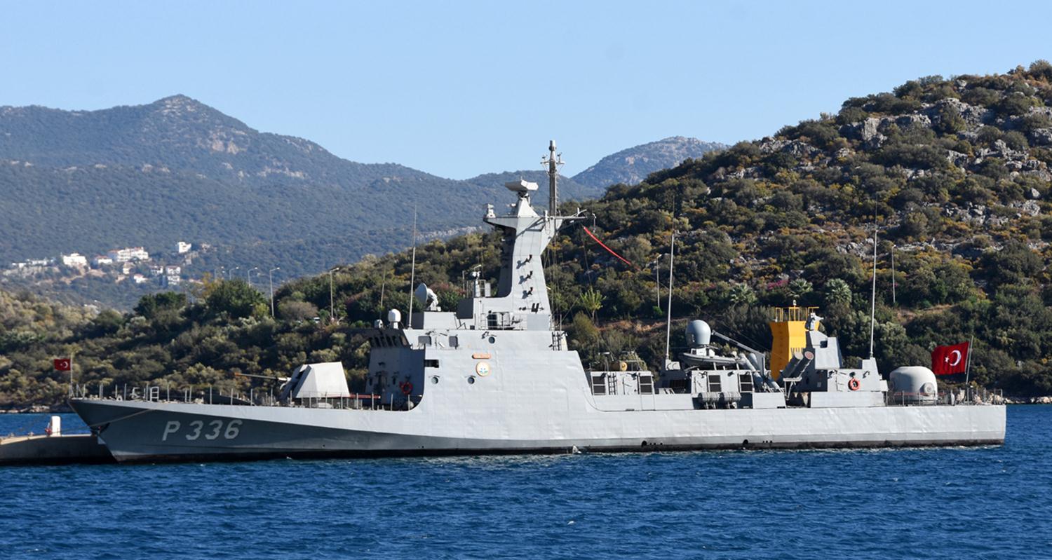 T�rk f�rkateyni Ka� Liman�'nda bekleyi�ini s�rd�r�yor