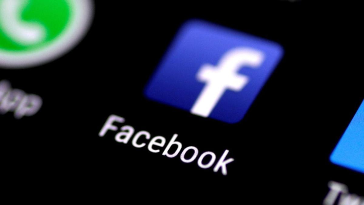 Facebook 'a kart reklam' karar