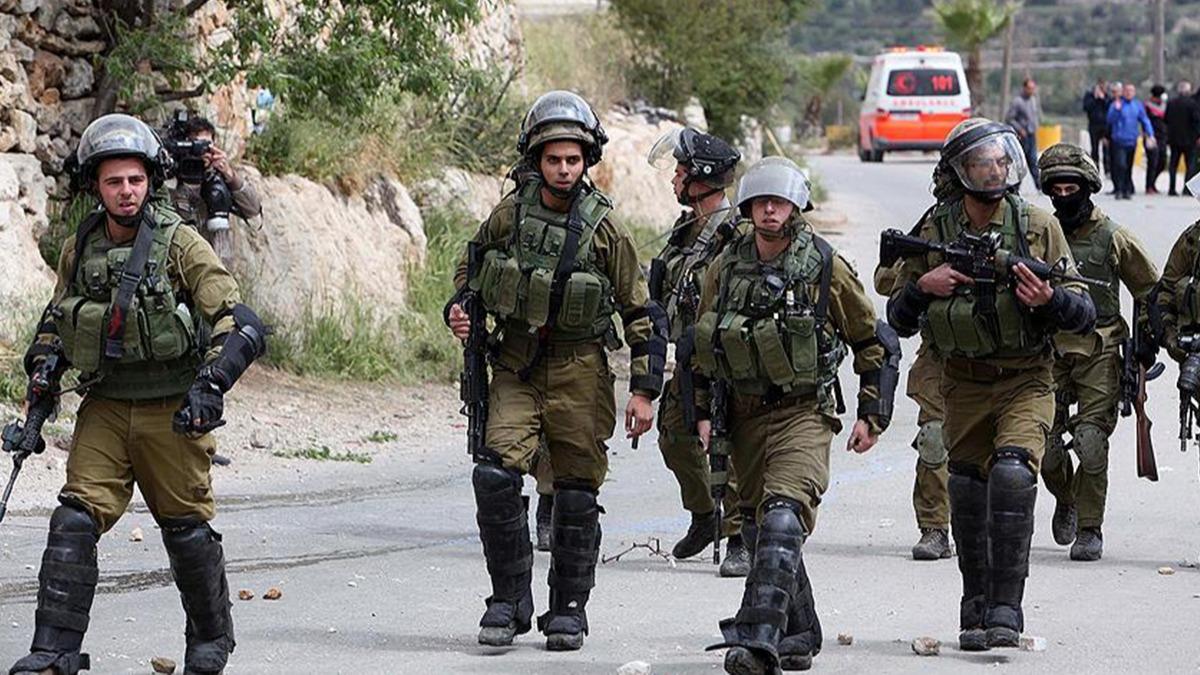 galci srail askerleri 14 Filistinliyi gzaltna ald