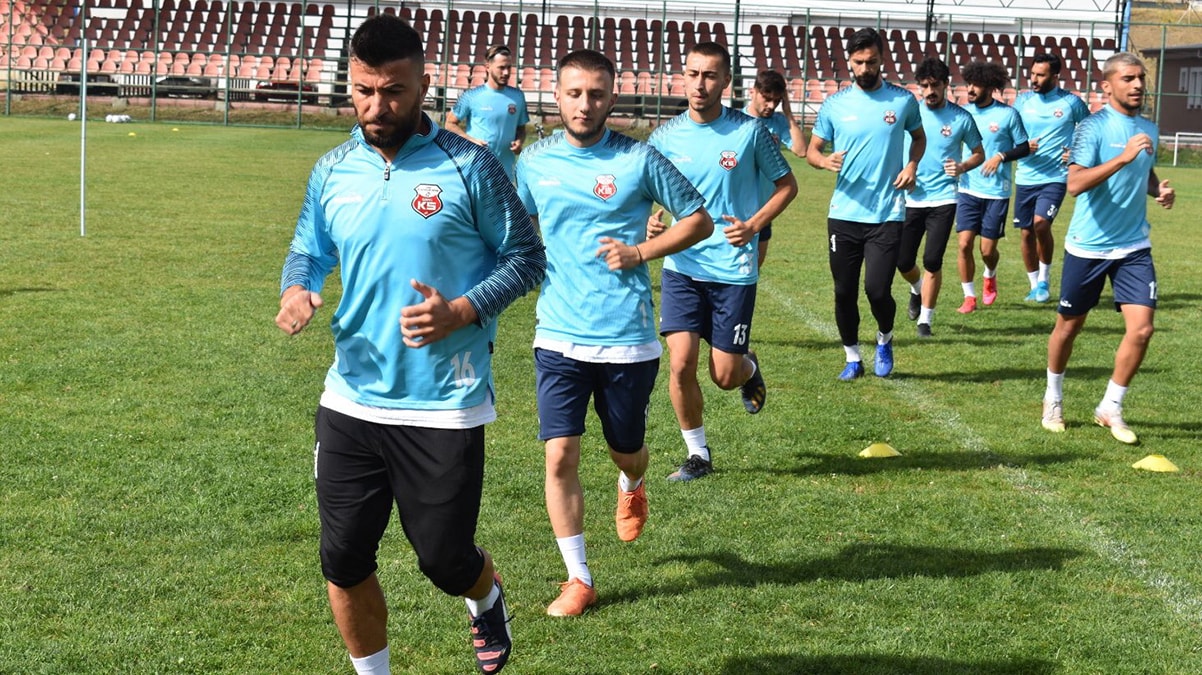 Kastamonuspor'da 5 koronavir�s vakas�