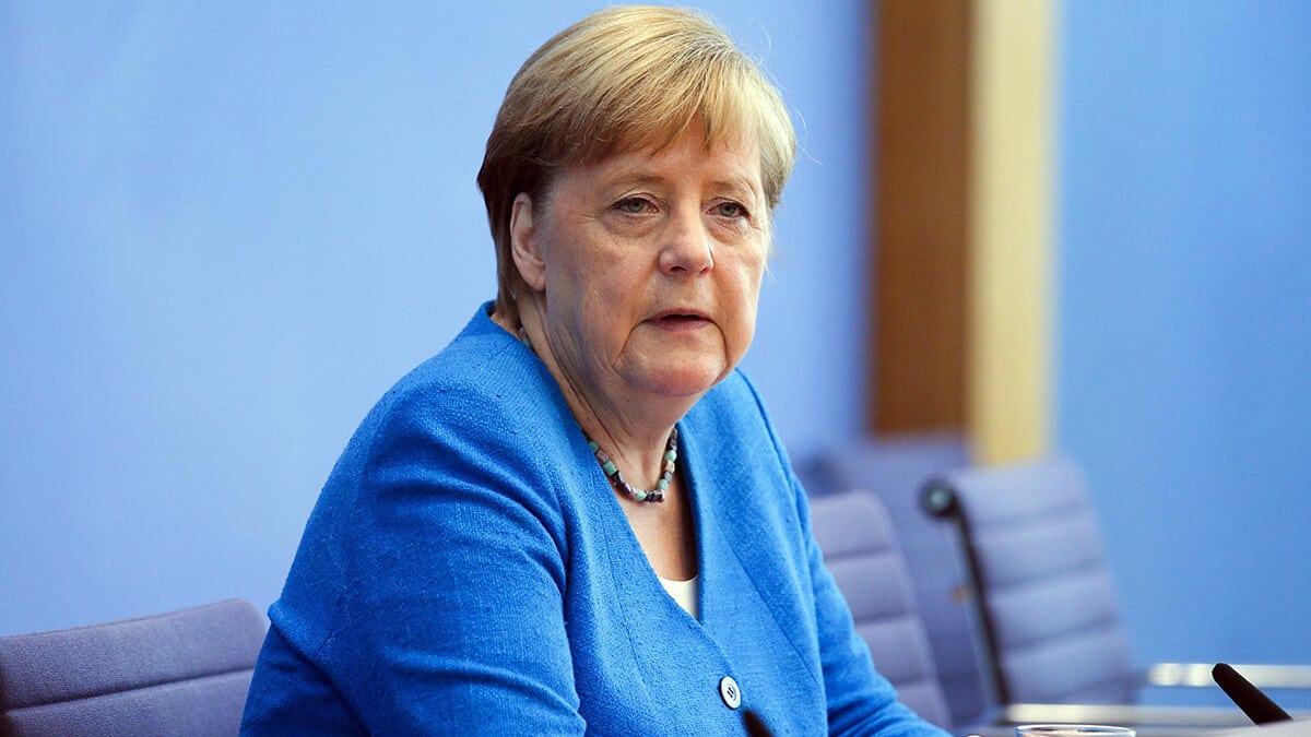 Merkel'den �rlanda a��klamas�!