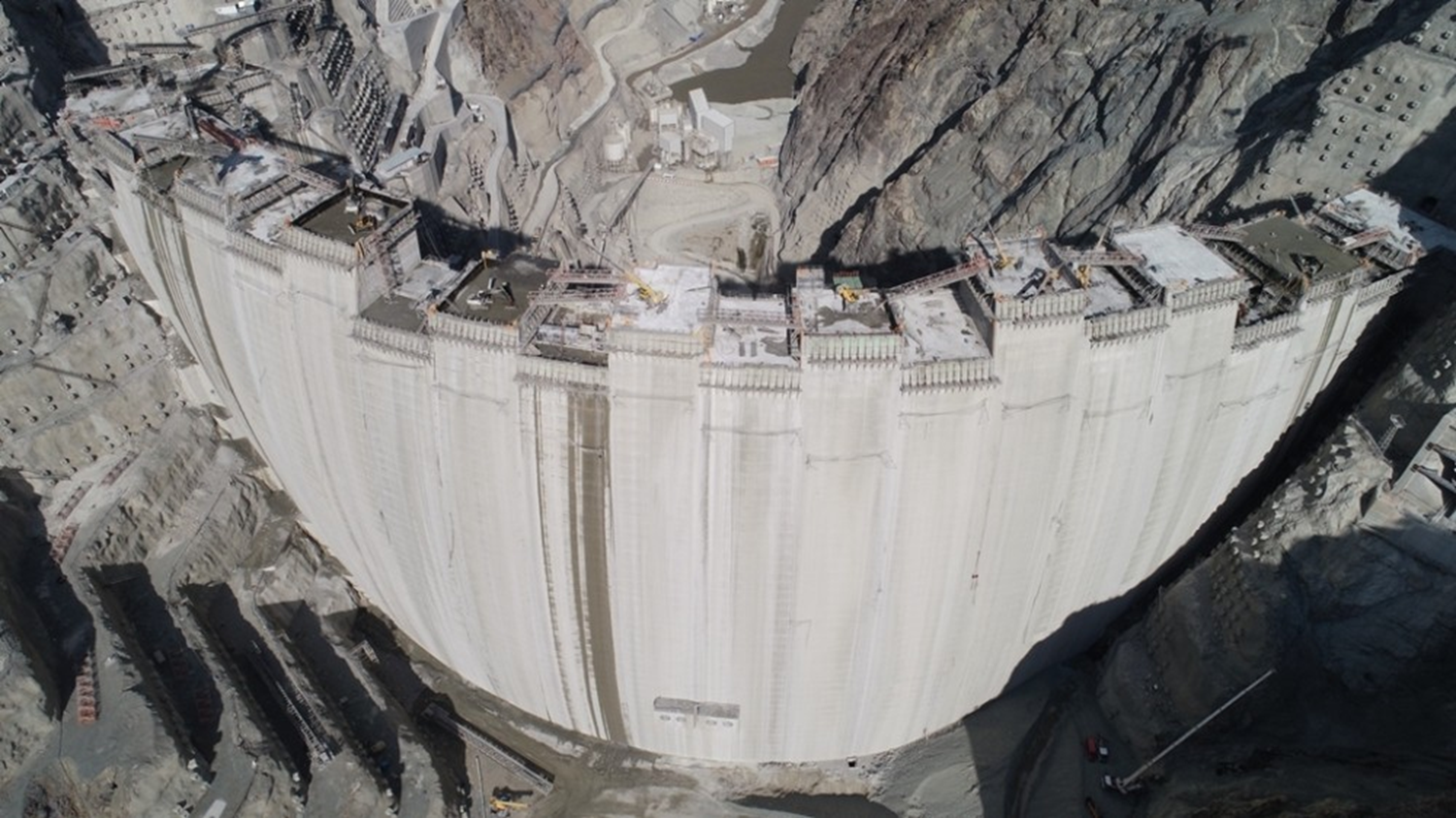 T�rkiye'de birinci, d�nyada ���nc� olacak: Tamamlanmas�na 35 metre kald�