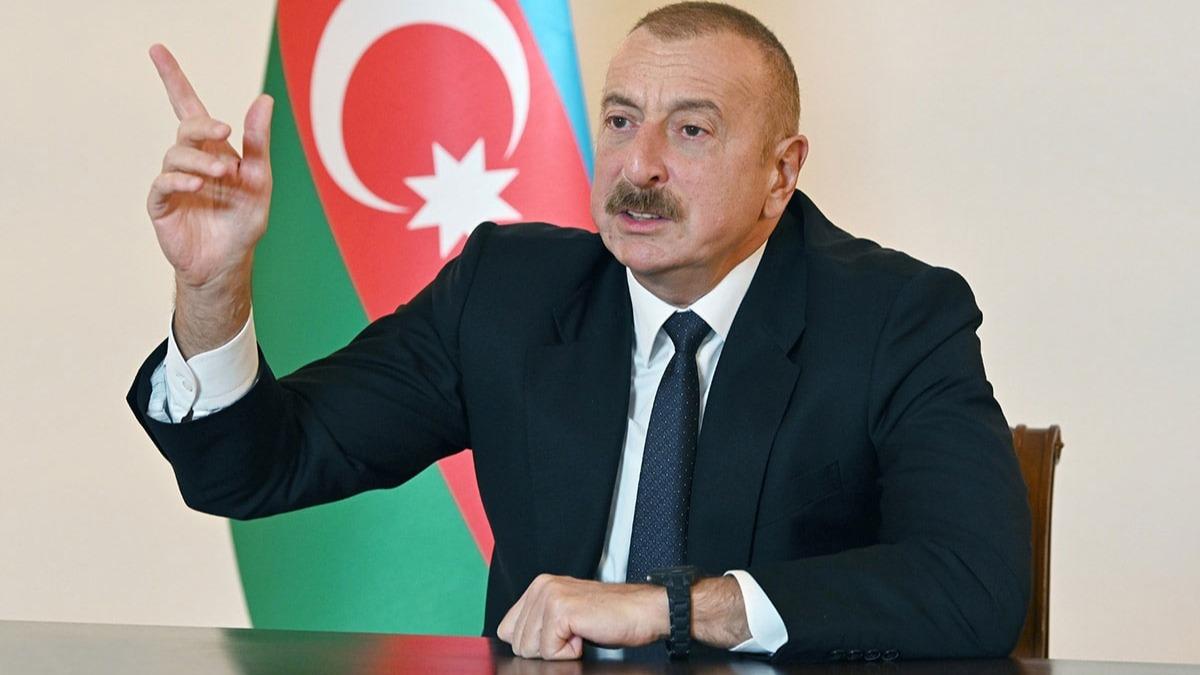 Azerbaycan Cumhurbakan Aliyev: Rusya'dan Ermenistan'a sivil uaklarla silah gnderiliyor