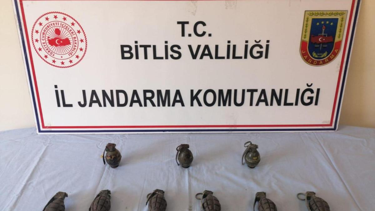 Bitlis'te jandarma ekiplerince PKK'ya ait el bombalar ele geirildi