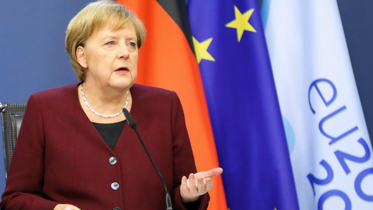 Merkel'den 'Dou Akdeniz' aklamas: AB-Trkiye ilikilerinde ilerleme her iki tarafn da karnadr