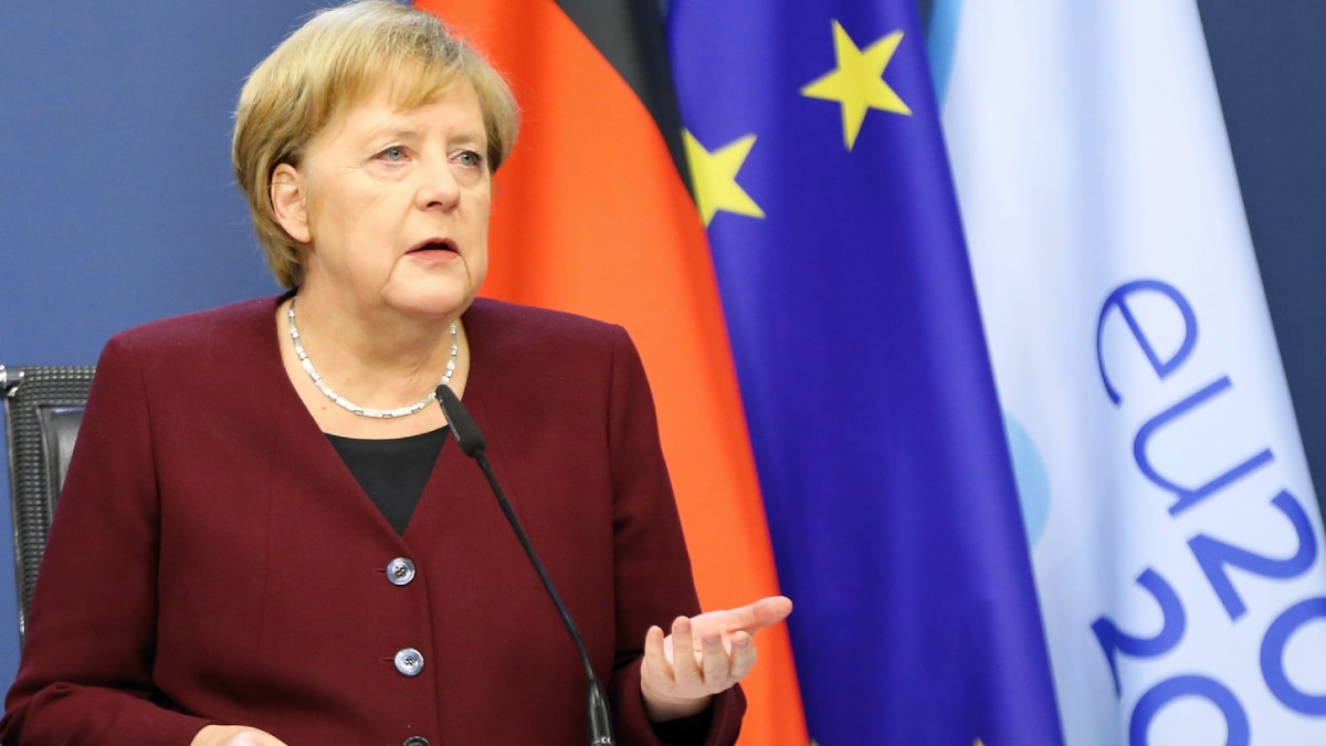 Merkel'den T�rkiye ile i� birli�i mesaj�