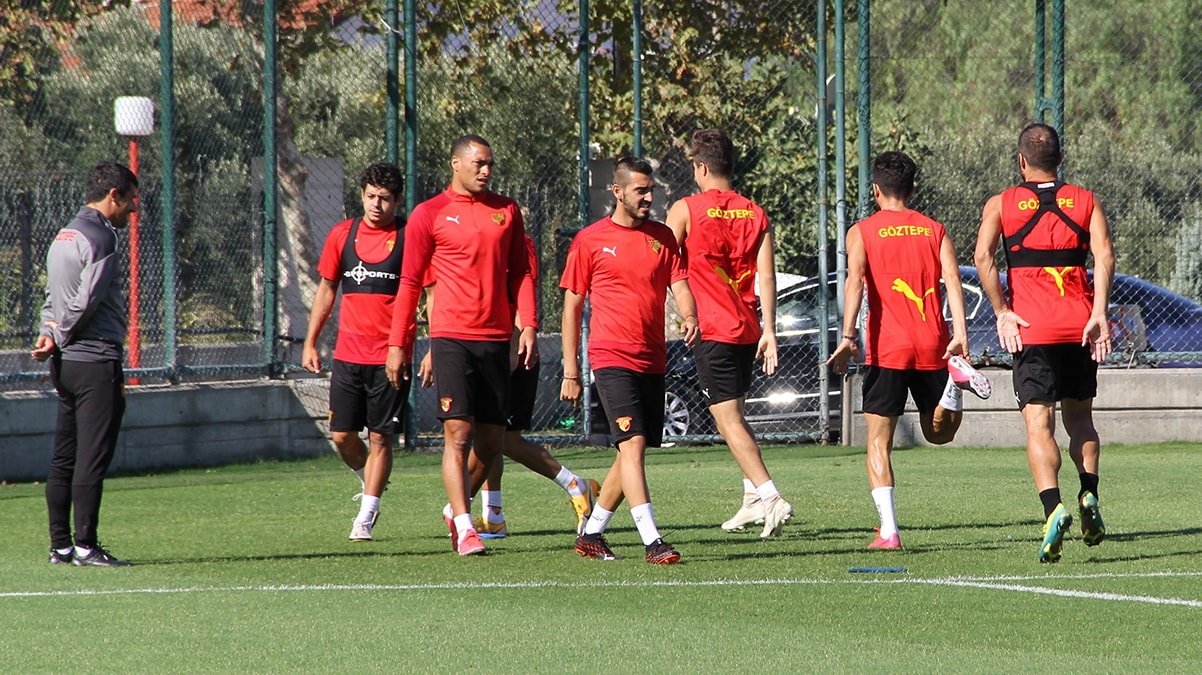 G�ztepe'de Fenerbah�e ma�� �ncesi iki eksik