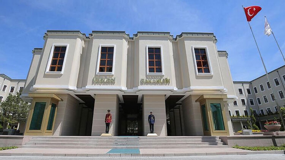 ��i�leri Bakanl��� valiliklere 'Koronavir�s Salg�n�' konulu ek genelge g�nderdi