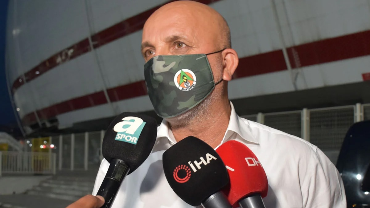 Hasan �avu�o�lu: D�n ak�am kaybetti�imiz liderli�i geri alm�� olduk