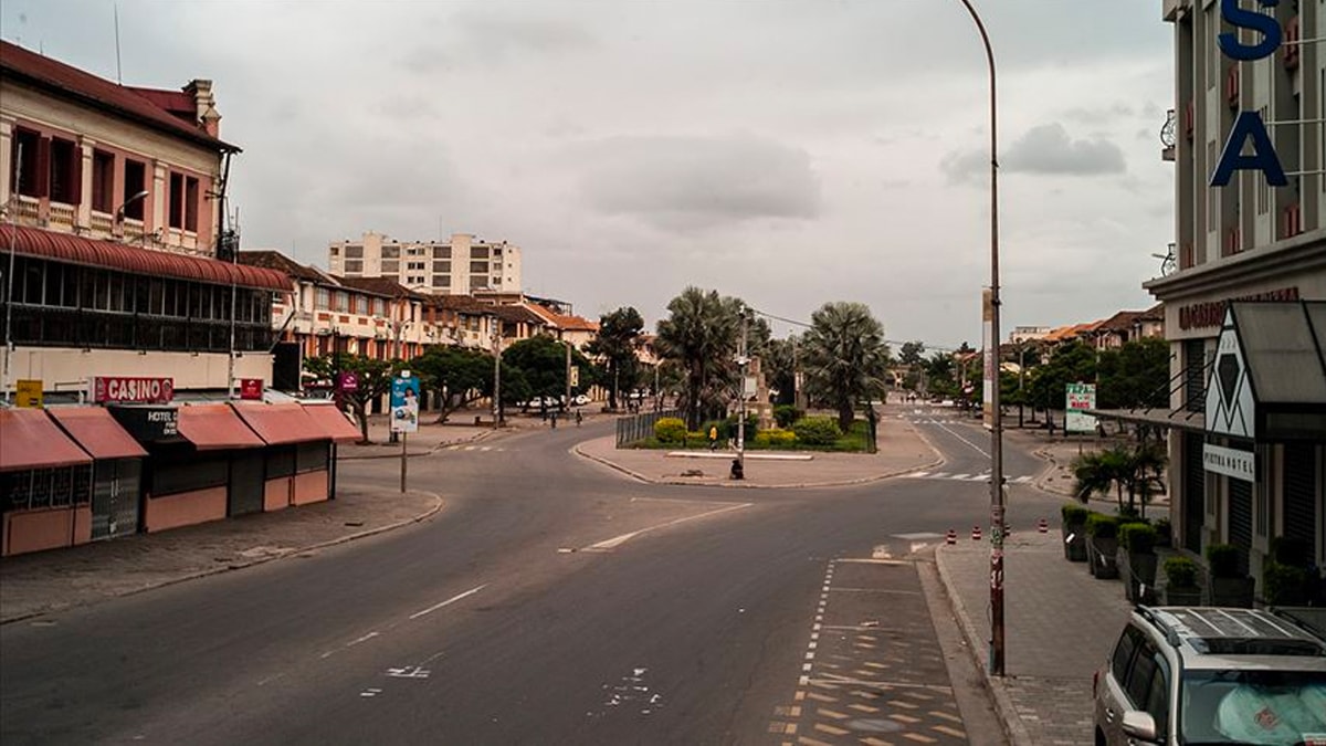 Madagaskar'da koronavir�s i�in ilan edilen OHAL kald�r�ld�